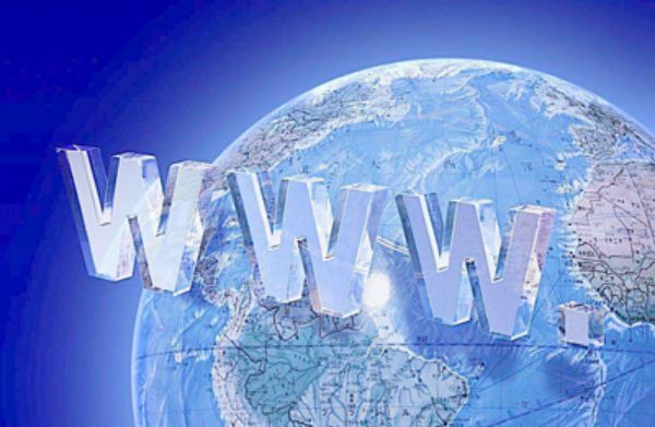 聊城网站开发语言对比：PHP、Java、Python哪个更适合
